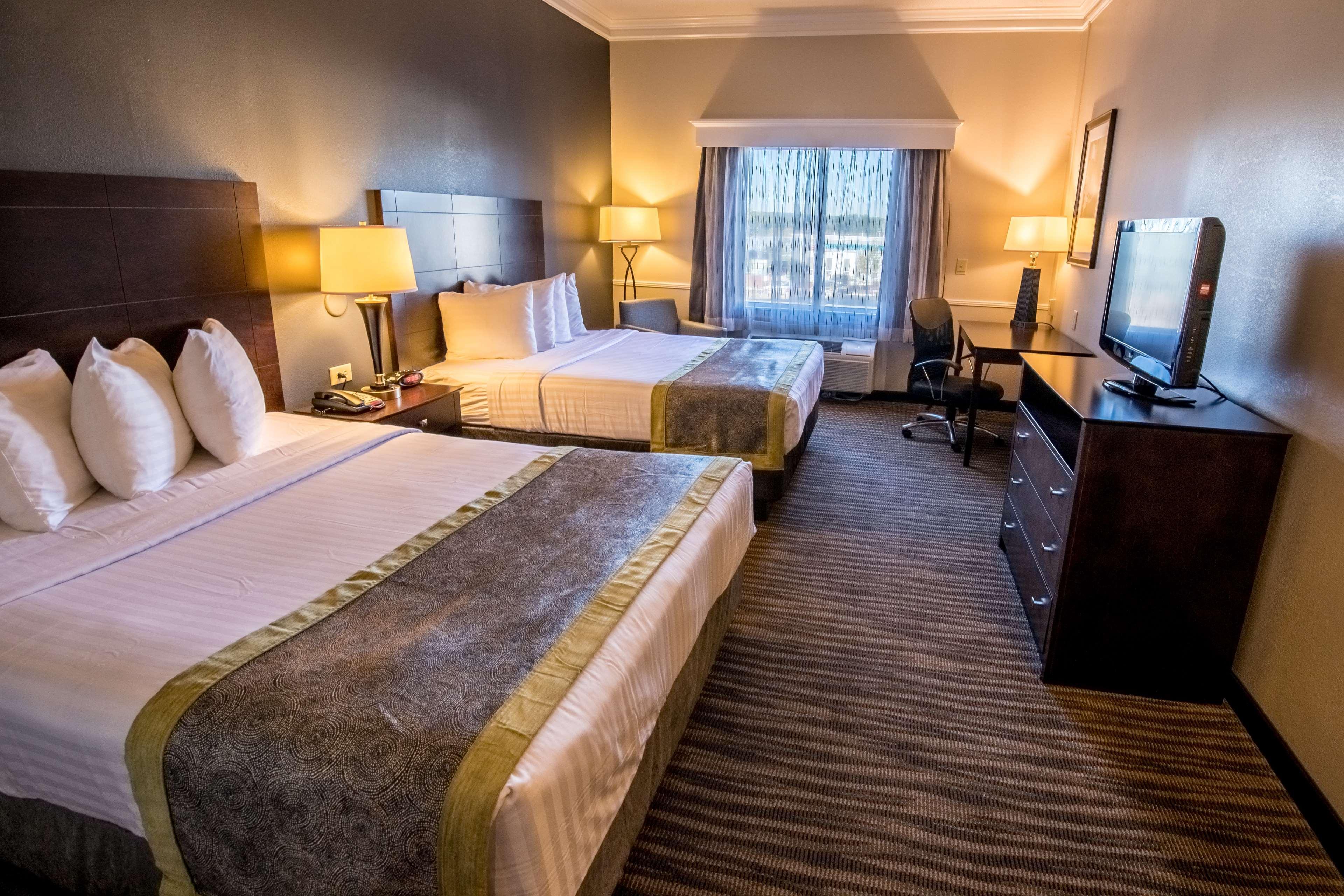 Best Western Augusta West Екстериор снимка
