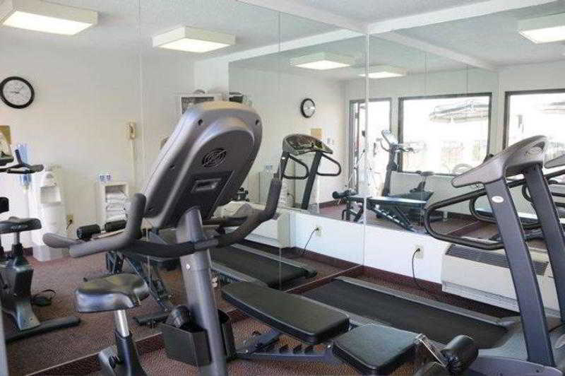Best Western Augusta West Екстериор снимка